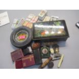 A mixed lot to include a Russian lacquered box, boxed Ronson lighters, ivory thimble case, cigarette