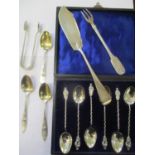 Mixed silver to include six cased apostle spoons, dated Birmingham 1903 and others