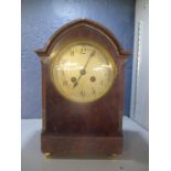 An early 20th century mahogany mantle clock, fitted with a French 8 day movement