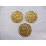 A 1907 '09 '13 - three gold 1/2 sovereign