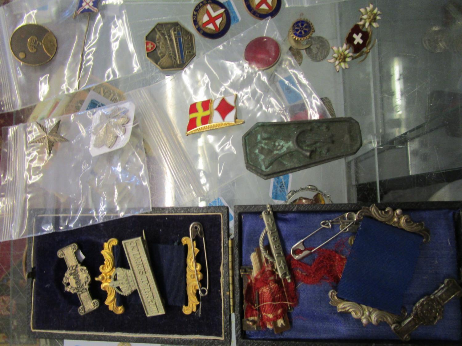 A quantity of military cap badges, school and club badges, sports badges and medals and other - Image 5 of 5