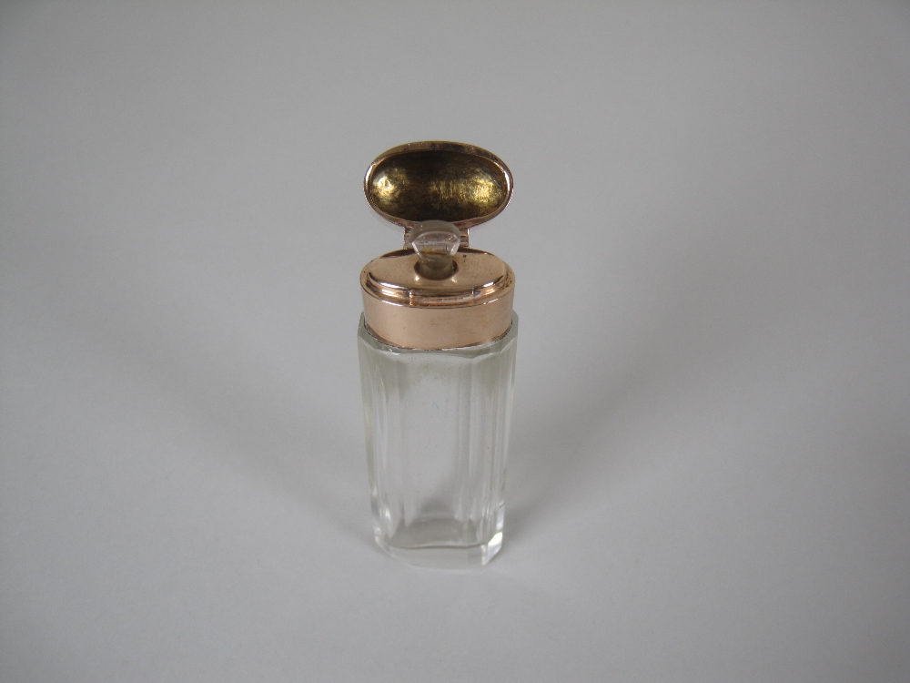 A gold mounted cut glass Scent Bottle and Stopper - Image 2 of 3