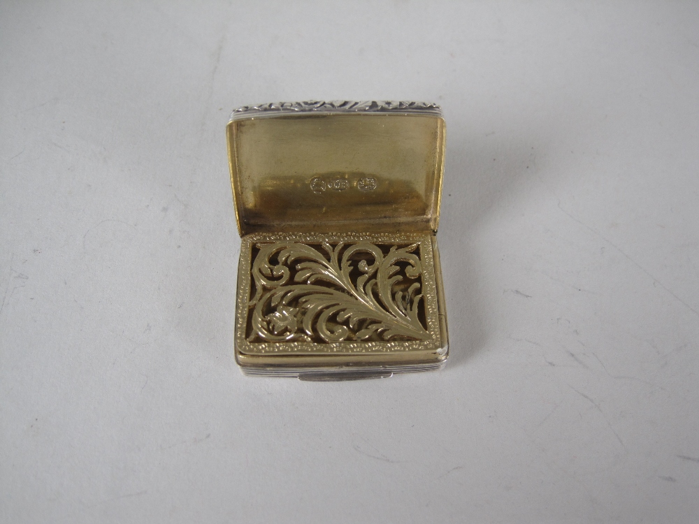 A William IV silver Vinaigrette with engine turning and vacant cartouche, Birmingham 1832, maker: J.