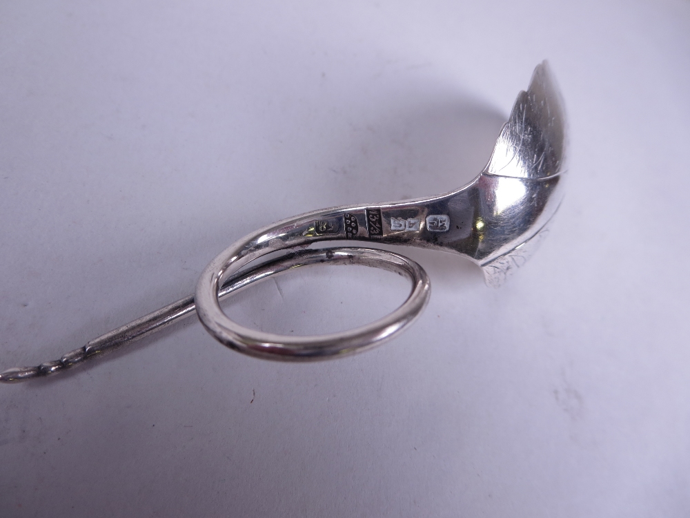 Three Items of Norwegian silver by Marius Hammer: Caddy Spoon with spiral stem and engraved - Image 3 of 10