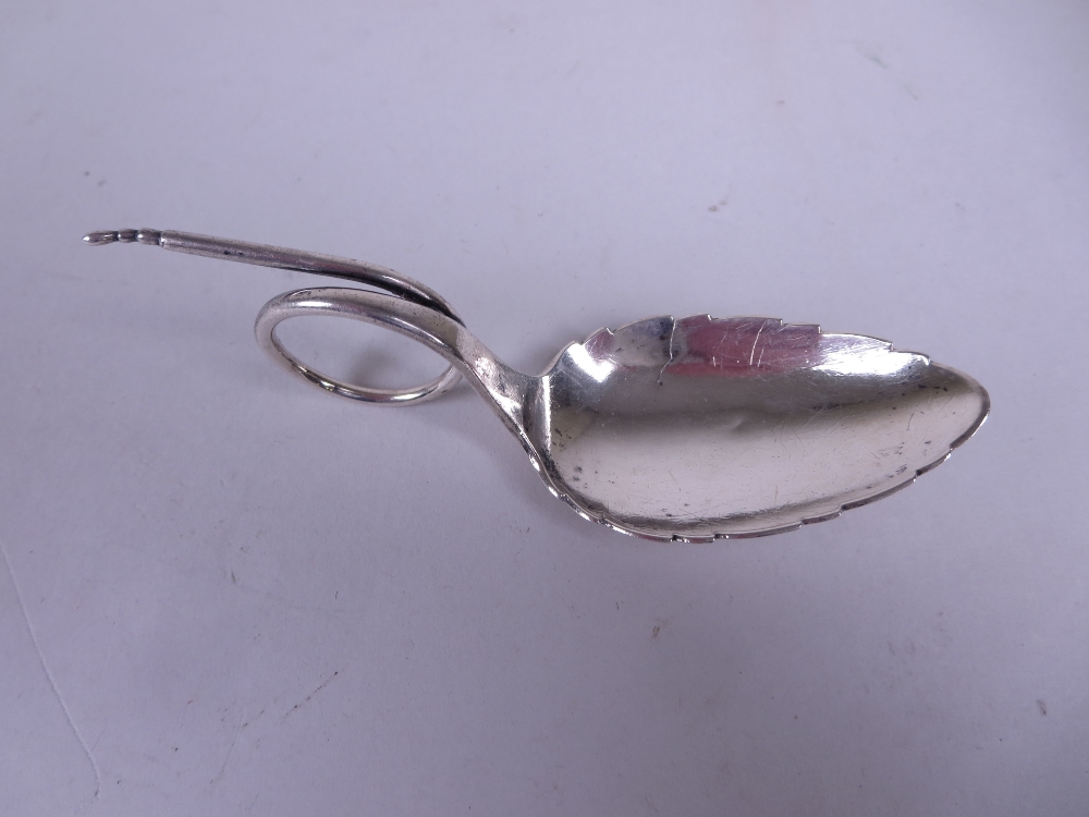 Three Items of Norwegian silver by Marius Hammer: Caddy Spoon with spiral stem and engraved - Image 10 of 10