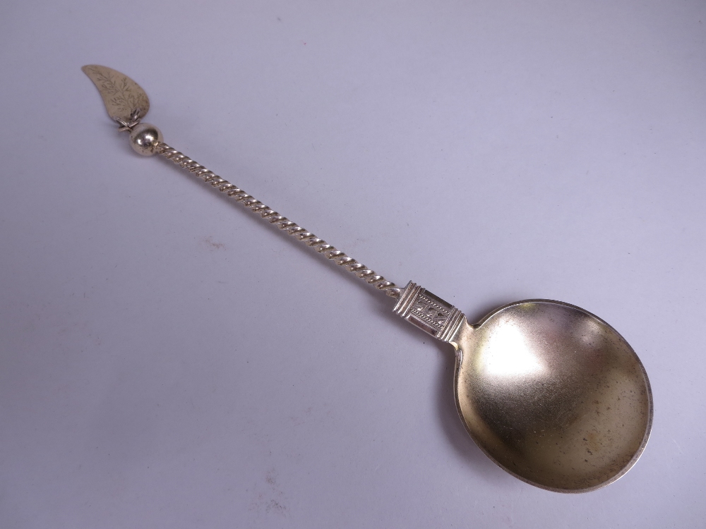 Three Items of Norwegian silver by Marius Hammer: Caddy Spoon with spiral stem and engraved - Image 8 of 10