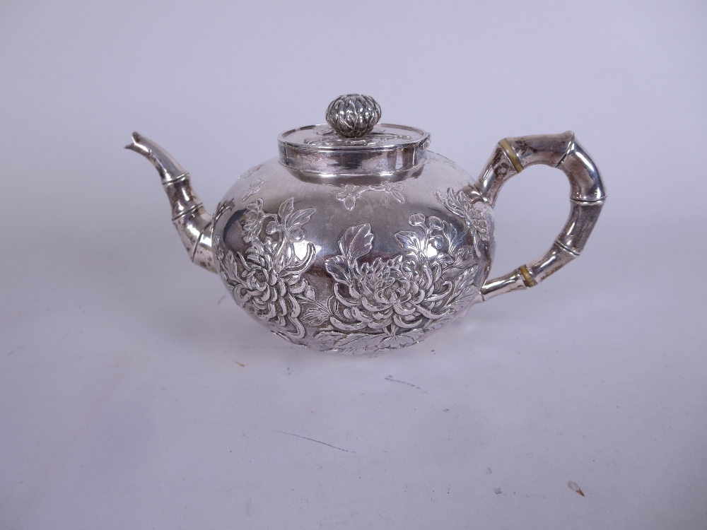 A Chinese silver three piece Tea Service decorated insects and chrysanthemum, the teapot and sucrier - Image 10 of 10