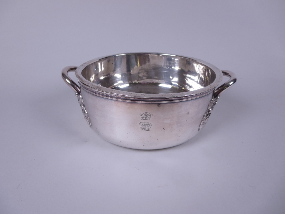 A William IV silver circular Souffle Dish engraved crest with coronet surmount, Sheffield 1830,