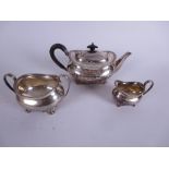 An Edward VII silver three piece Tea Service of oval form with gadroon rims, Sheffield 1903