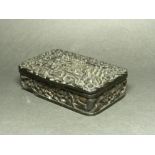 A Cantonese tortoiseshell Snuff Box, late Qing Dynasty, carved all over with figures in