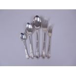 A Set of Victorian silver Cutlery, ornate fluted pattern for six persons, London 1899, viz: 6