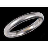 A platinum Wedding Band, approx 8.70gms