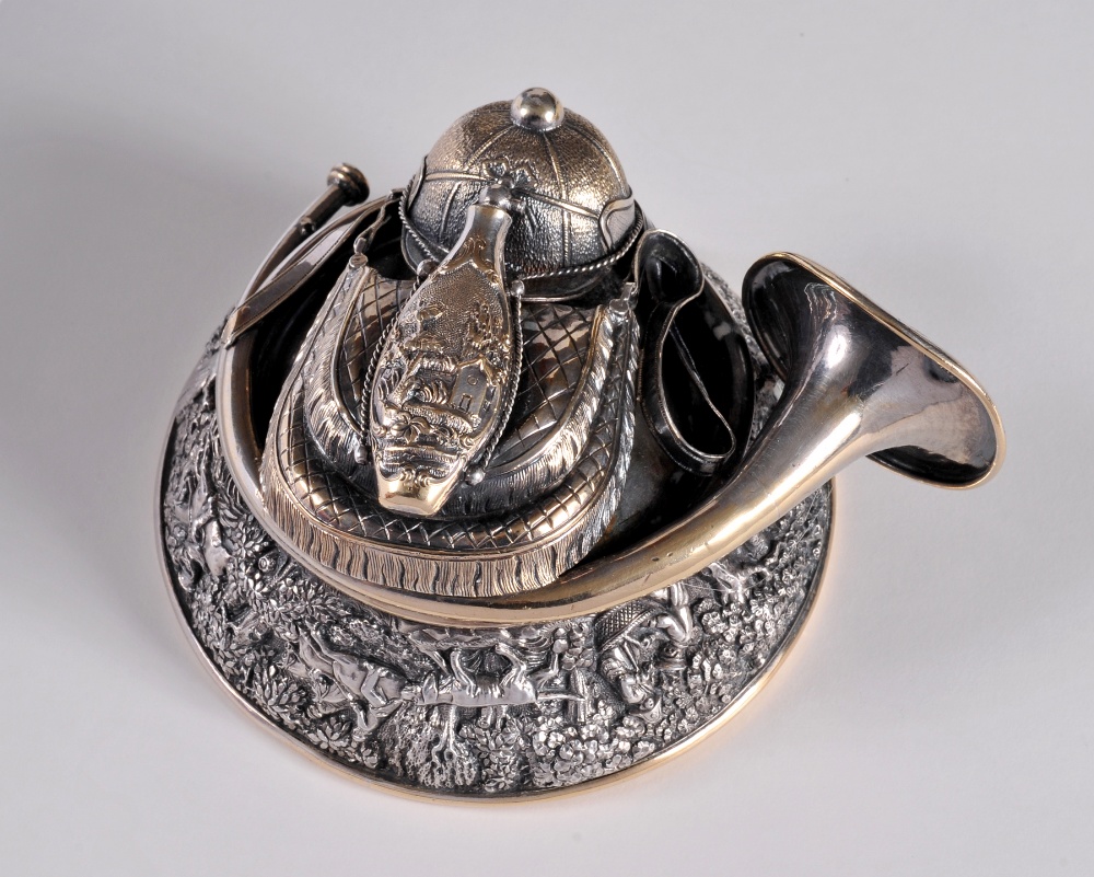 A fine quality Scandinavian silver and parcel-gilt Hunting Cup with detailed stag hunting scene - Image 6 of 11