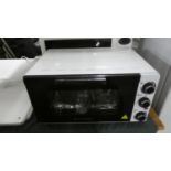 A Cookworks Microwave Oven