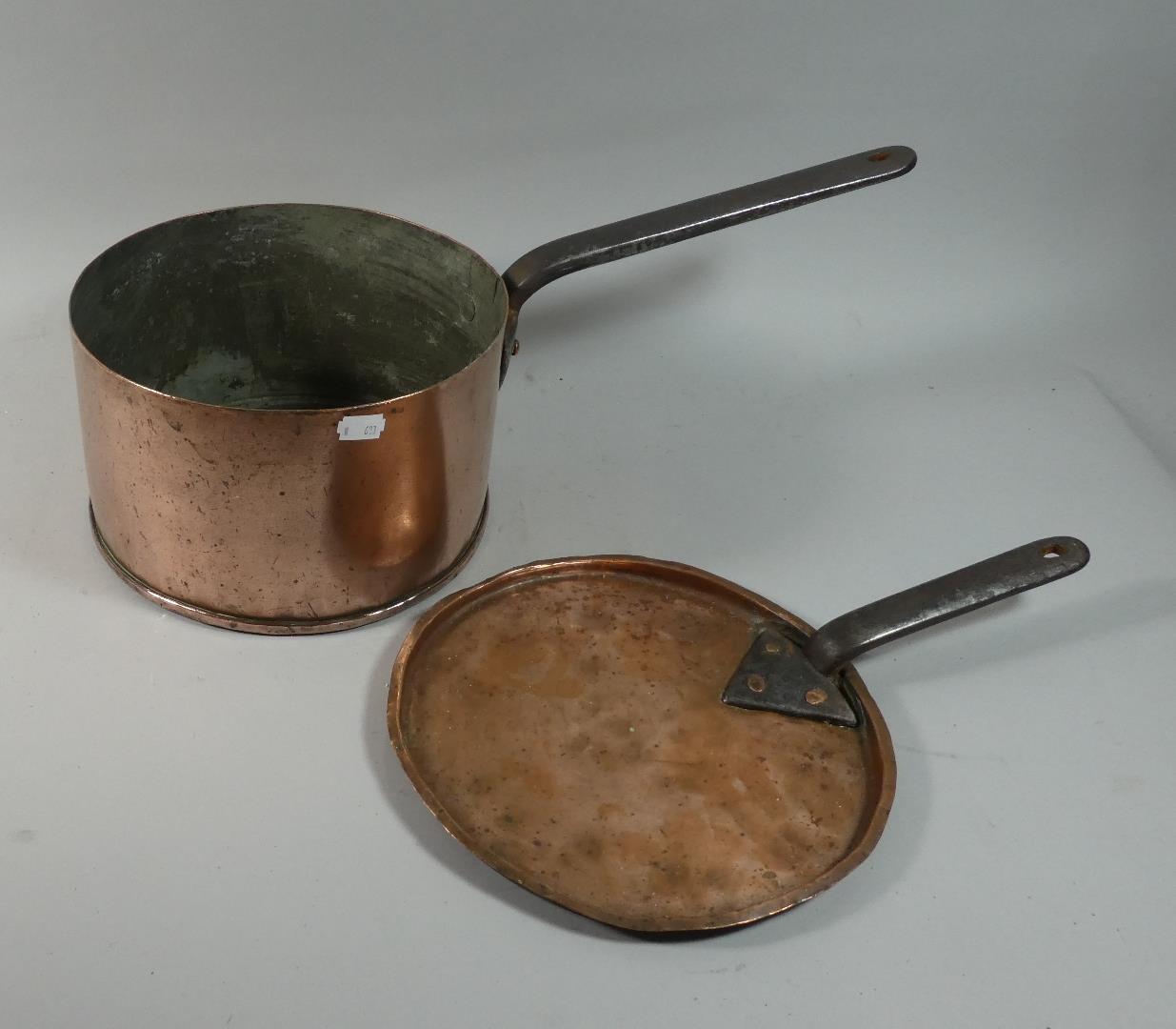 A Victorian Copper Lidded Saucepan with Iron Handles, 25cm Diameter - Image 2 of 2