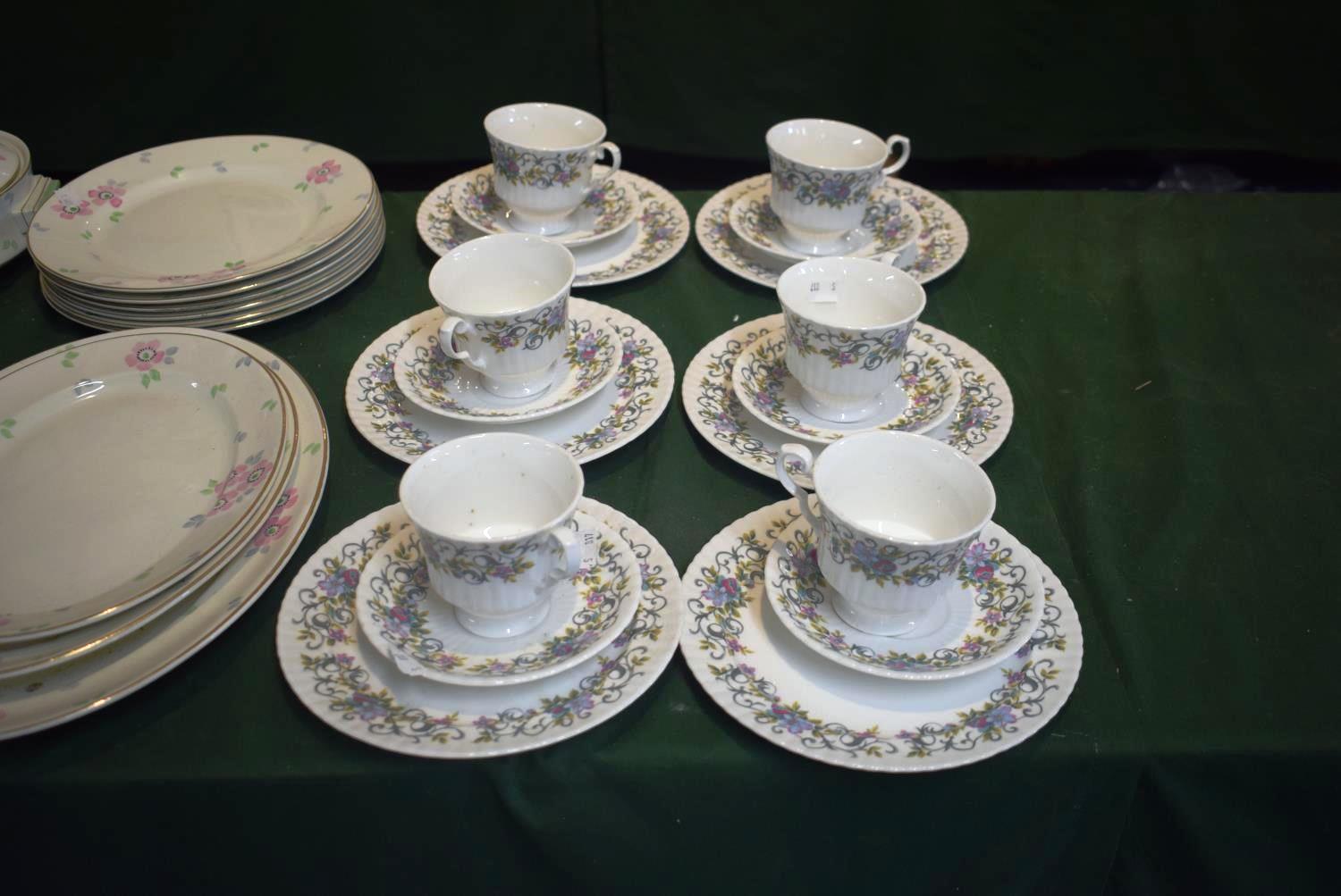 A Royal Windsor Trellis Rose Part Tea Set Comprising Six Cups, Six Saucers and Six Side Plates