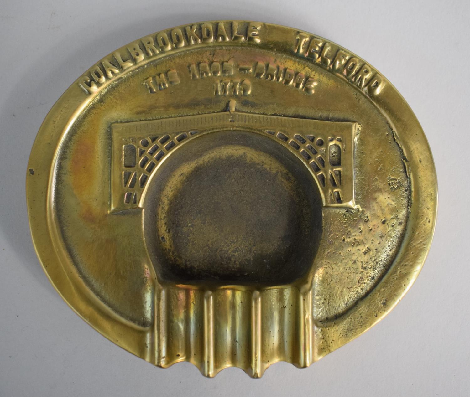 A Set of Three Cast Brass Coalbrookdale Oval Ash Trays Decorated with The Iron-Bridge 1779, Each - Image 3 of 3