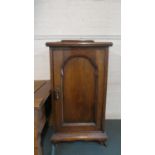 An Edwardian Mahogany Galleried Bedside Cabinet with Shelved Interior, 41cm Wide