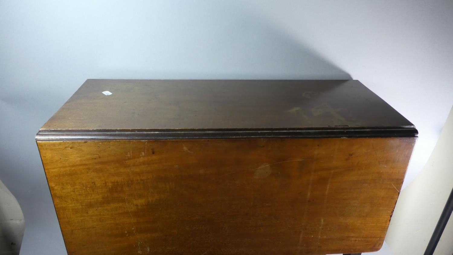 An Edwardian Mahogany Drop Leaf Gate Legged Occasional Table, 68cm Wide - Image 2 of 2