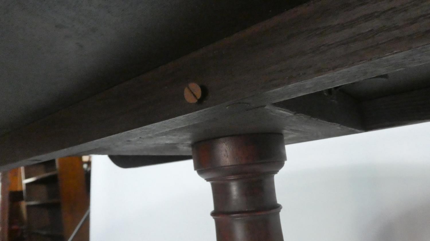A 19th Century Mahogany Oval Topped Former Snap Top Tripod Table, 91cm Wide - Image 3 of 4