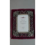 A New Boxed Victorian Style Jewelled Photo Frame by Past Times to Fit 15cm x 10cm Photograph