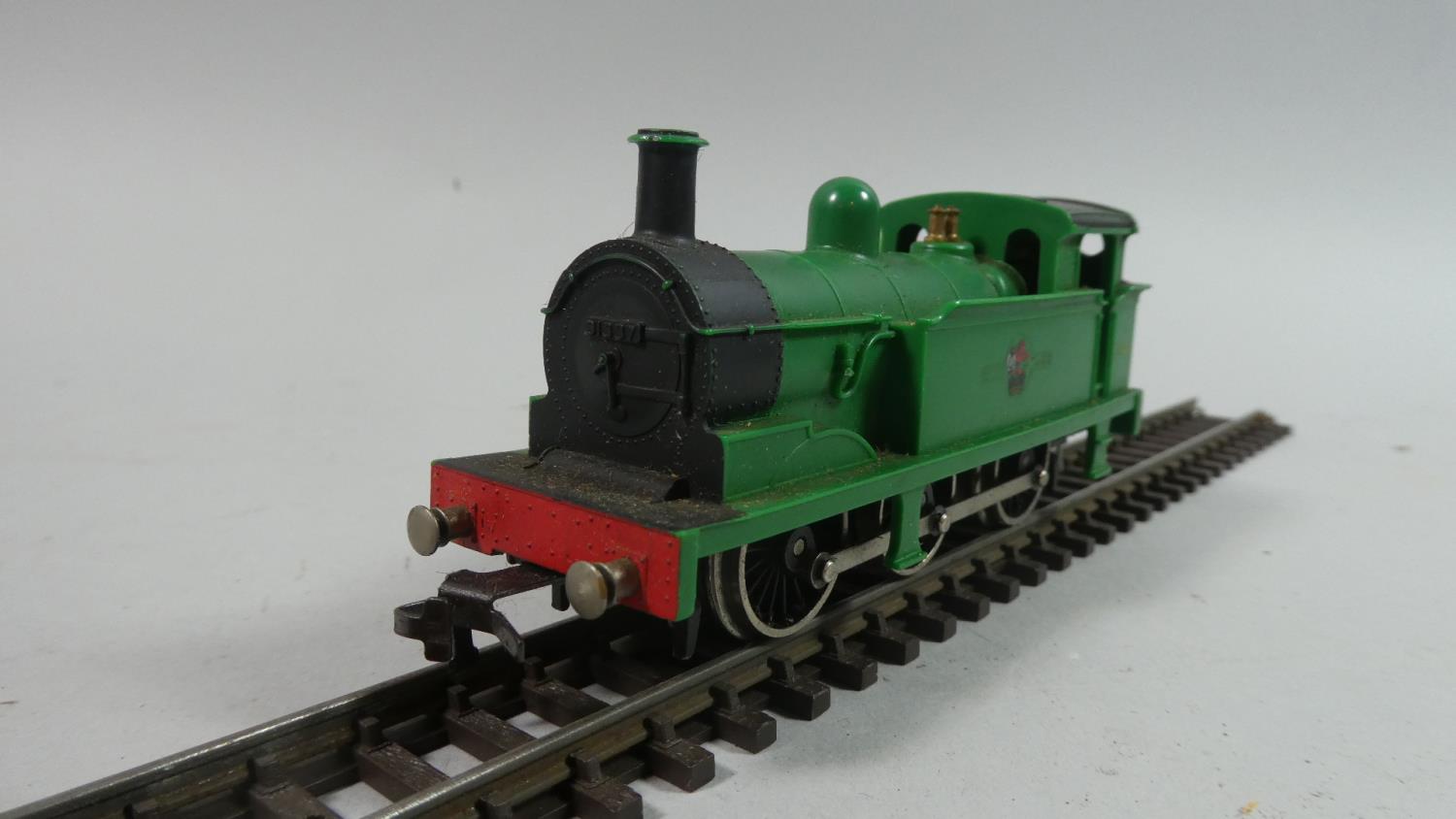 Two Unboxed OO Gauge Locos, One Hornby Dublo 2207 BRC 2 Rail Number 31340 in Green and Made Up Kit - Image 3 of 4