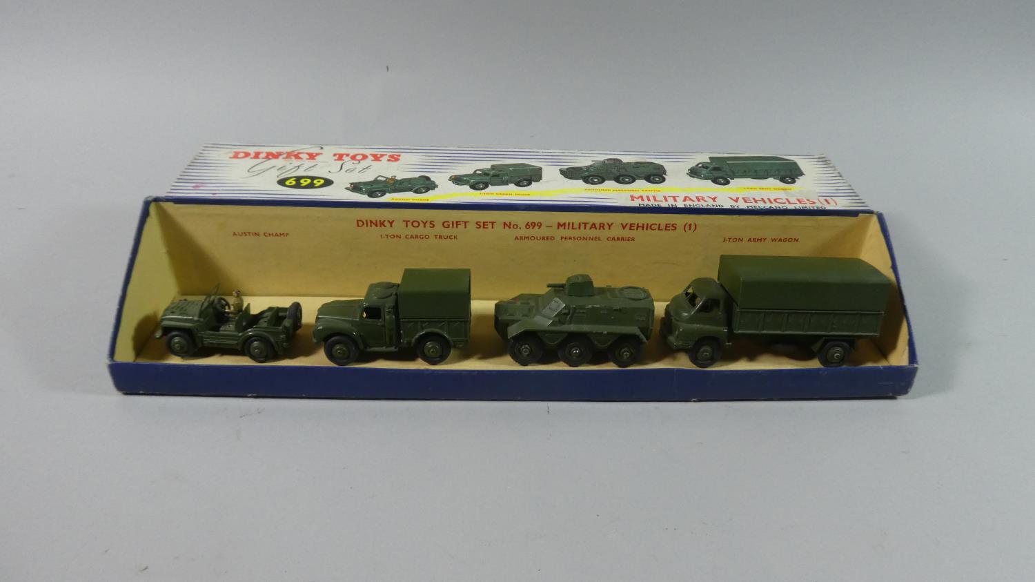 A Boxed Dinky Toys Gift Set Military Vehicles (1) No 699 - Image 8 of 8