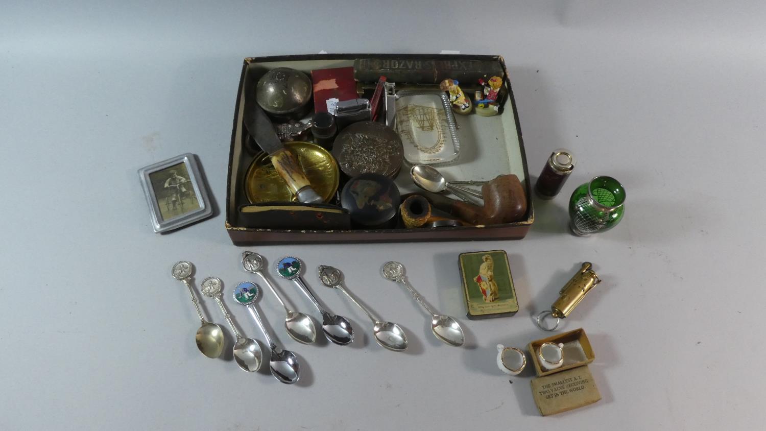 A Tray of Curios to Include Cut Throat Razor, Vintage Tin, Cigarette Lighter, Circular Lidded Powder