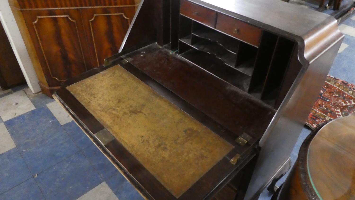 An Edwardian Fall Front Bureau with Fitted Interior, Three Long Drawers and Cabriole Supports with - Image 2 of 2