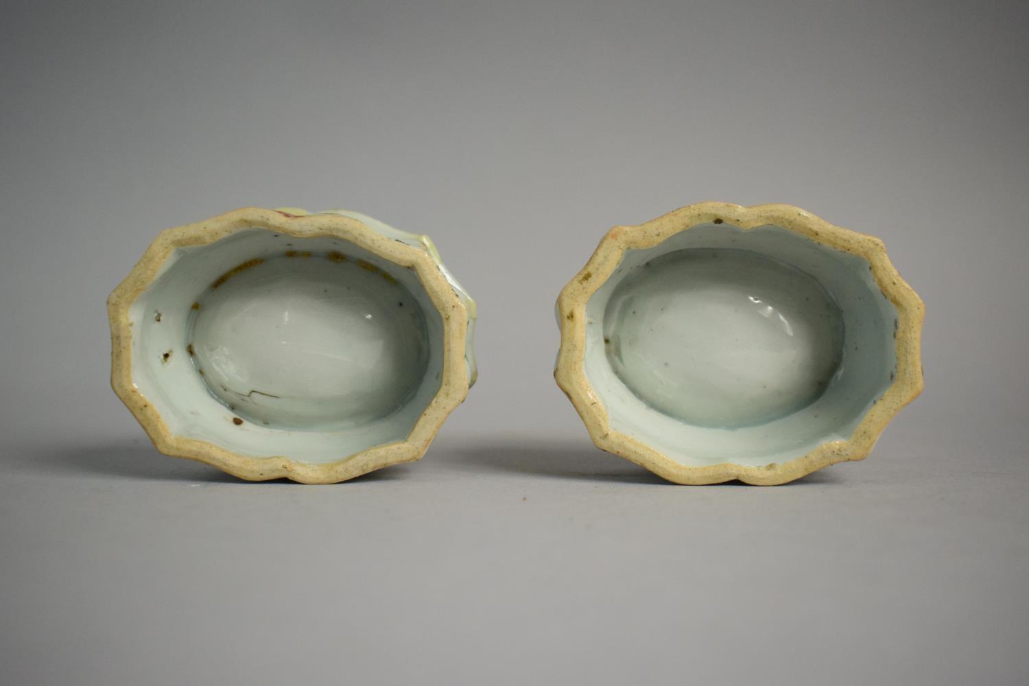 A Pair of Early Chinese Glazed Stoneware Salts decorated with Flowers and Blue and White Border. - Image 2 of 4