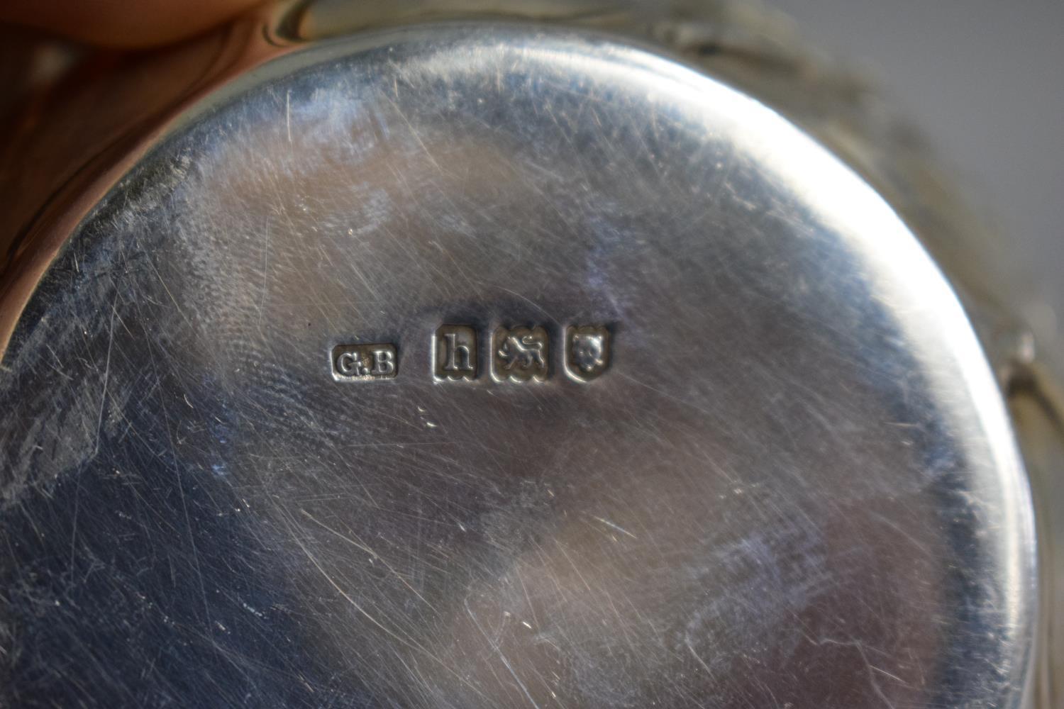 A Silver Sugar Bowl with Art Nouveau Repousse Decoration 11.5cm Diameter. London 1903 - Image 4 of 4