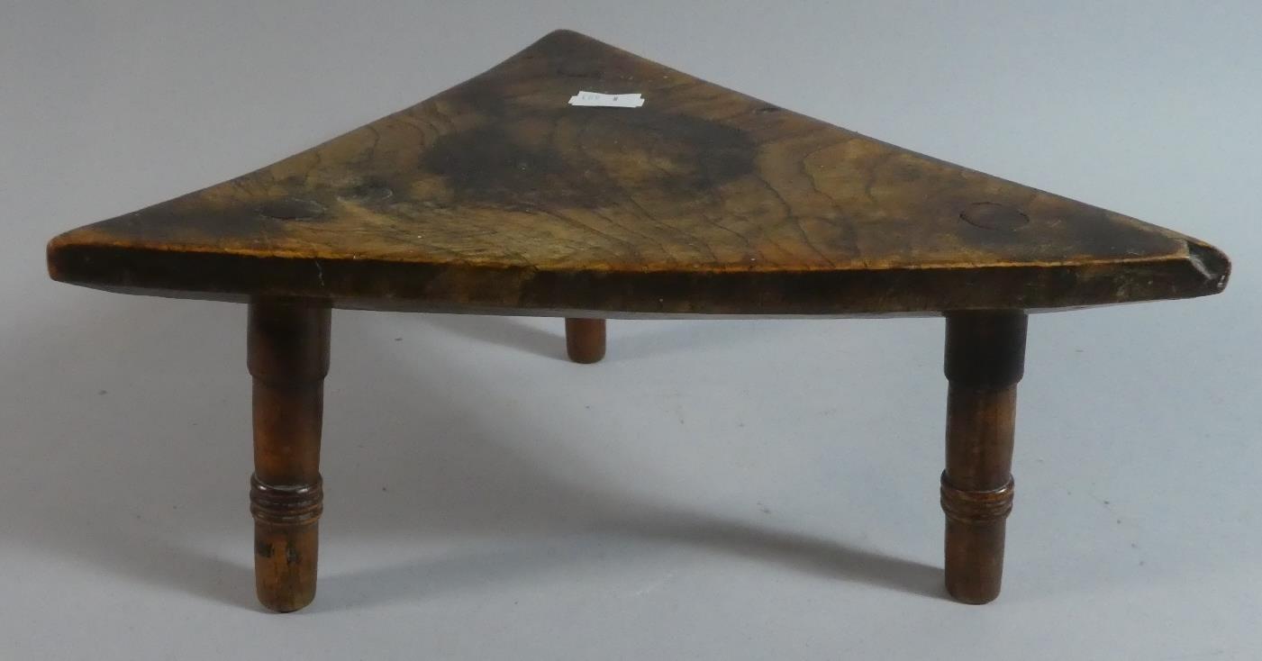 A 19th Century Triangular Burr Wood Kettle Stand on Three Turned Feet, 28cm Wide