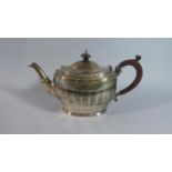 A Silver Teapot, Birmingham 1907, 642g