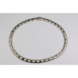 An 18ct White Gold Satin and Polished Finish Collar Necklace