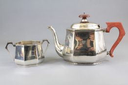 An Art Deco Silver Teapot