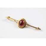 A Gentleman's 9ct Gold Cabochon Garnet Stock Pin