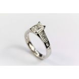 An Exquisite Phoenix Cut Diamond Ring of approximately 1 CT