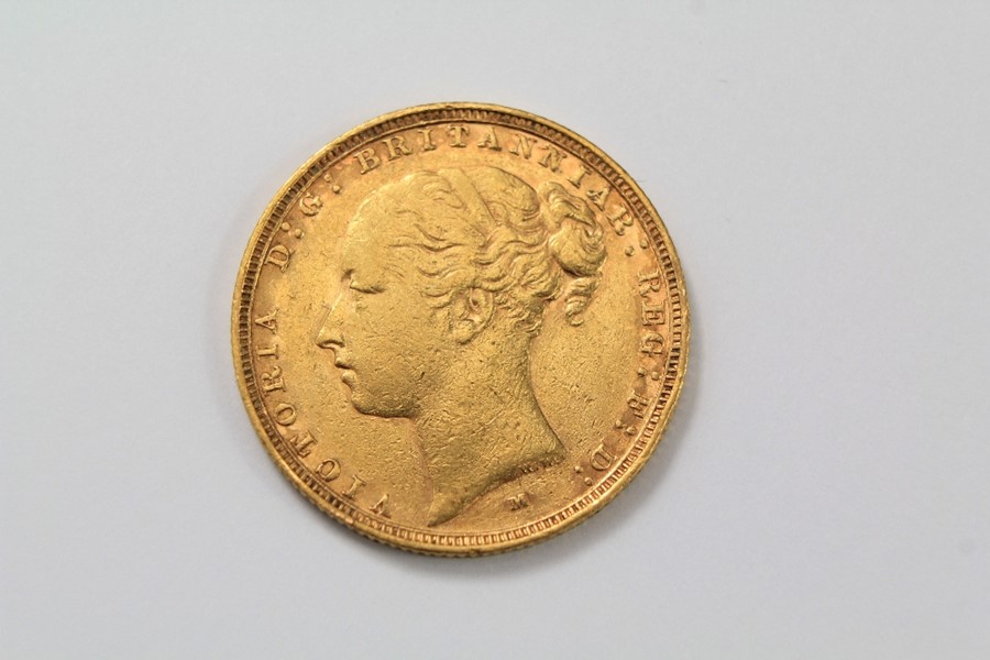 A Victorian Full Gold Sovereign - Image 2 of 2