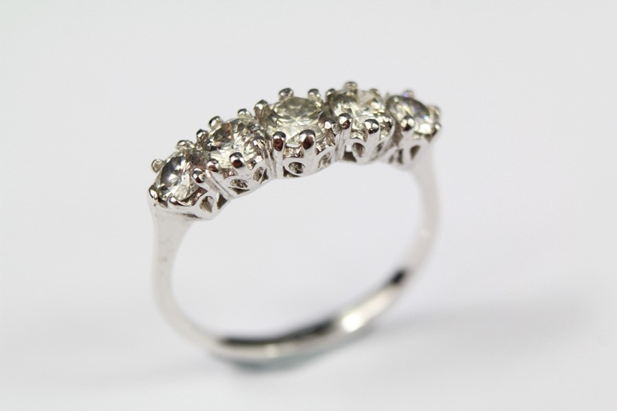 An 18ct White Gold Five-stone Diamond Ring - Image 2 of 3