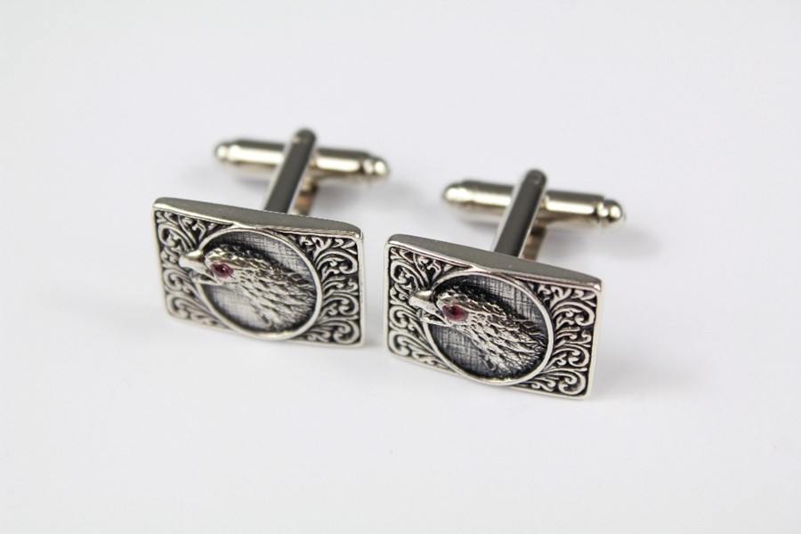 A Pair of Silver Cuff Links - Image 3 of 3