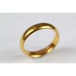 22 ct Gold Wedding Band