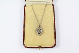 Antique 18ct White Gold and Diamond Pendant Necklace