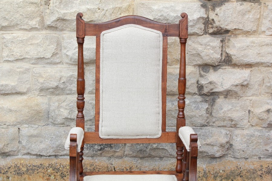 An American-style Rocking Chair - Image 2 of 4