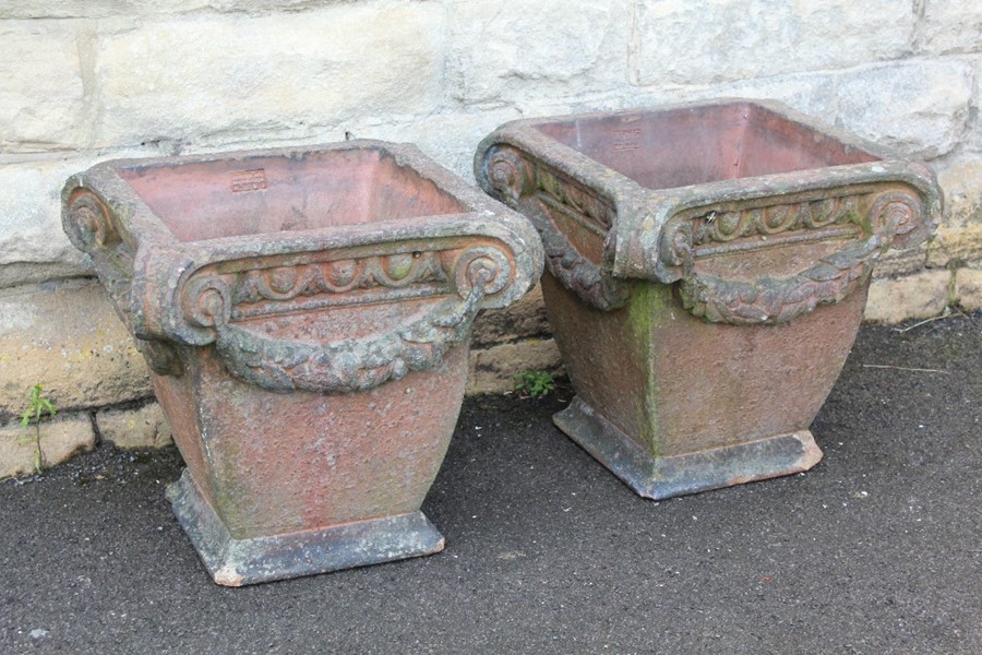 A Pair of Early 20th Century Liberty & Co Terracotta Garden Planters - Image 2 of 4