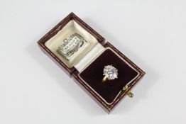 A Lady's 9ct Gold and CZ Ring