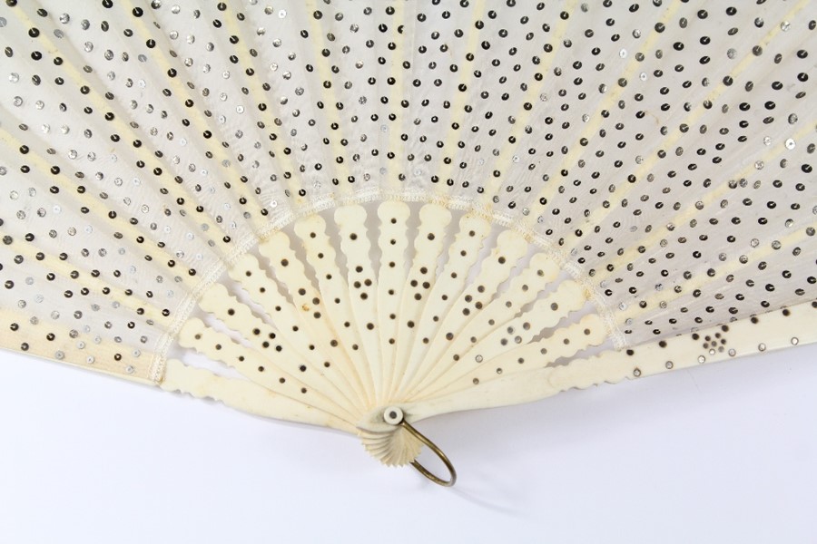 A Late 19th Century Sequin Fan - Image 2 of 3