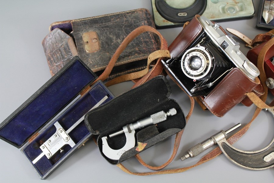 A Quantity of Vintage Camera's - Image 3 of 4