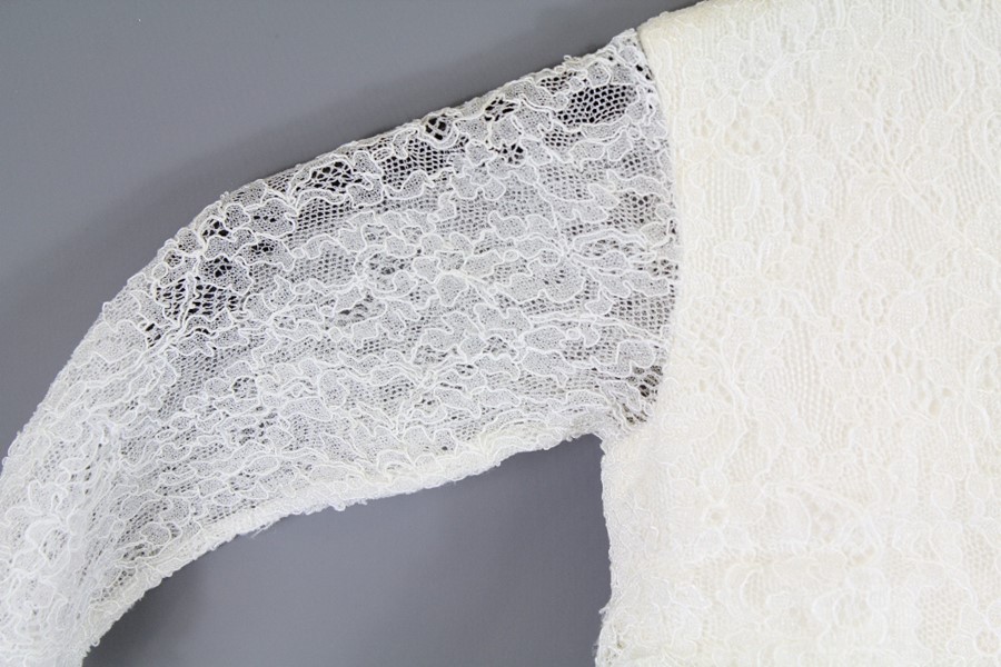 A 19th Century Exquisitely Made Lace Christening Gown - Image 6 of 6