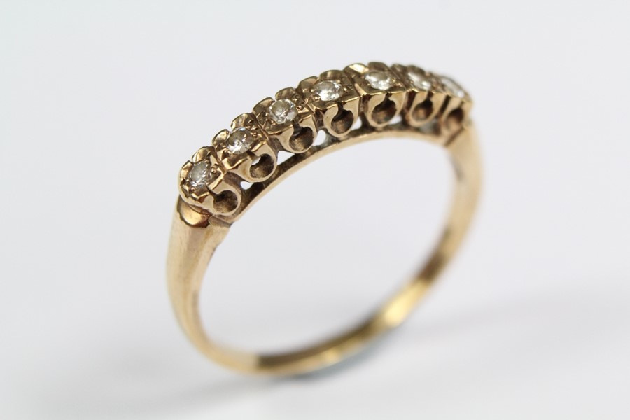 Antique 9ct Gold Diamond Ring