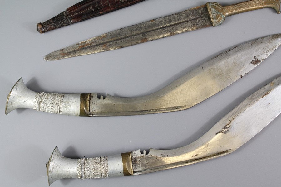 Two Kukri and an Antique North African Dagger - Image 2 of 3